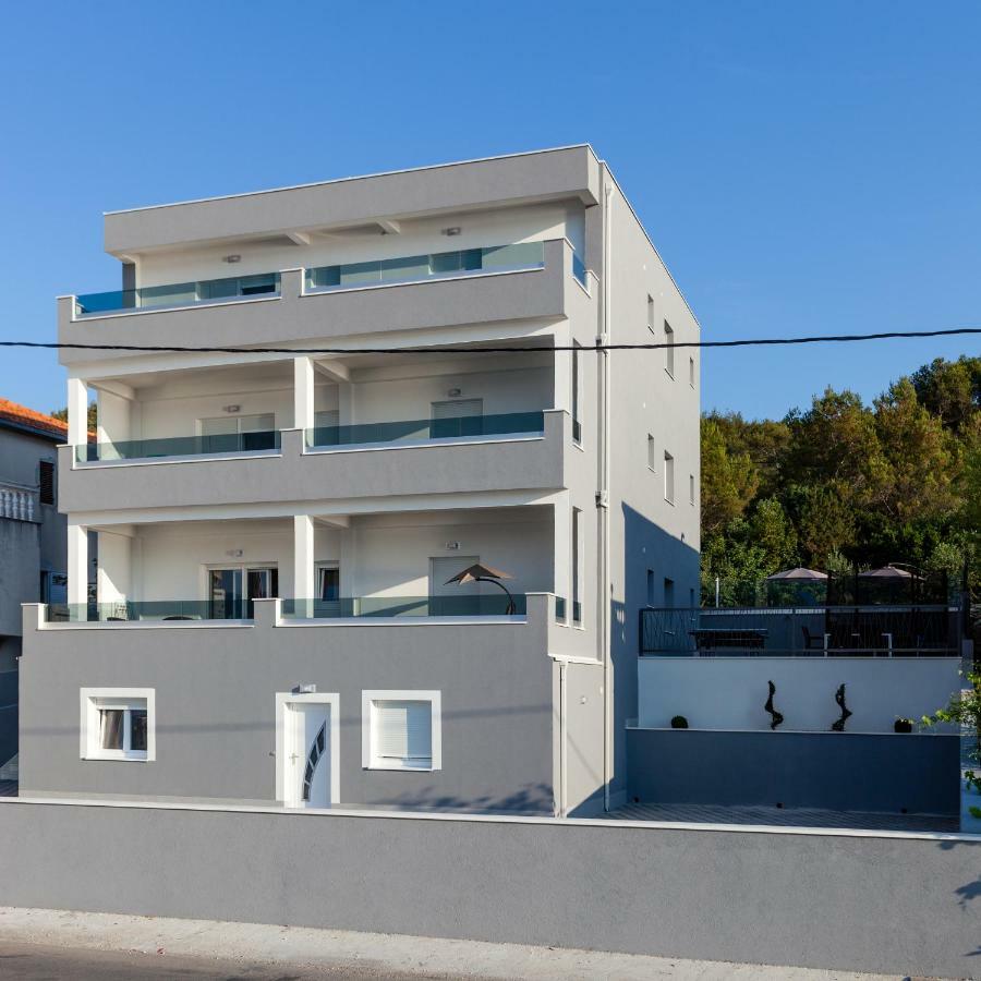 Luxury Villa Aria, Apartment Trogir Exterior foto